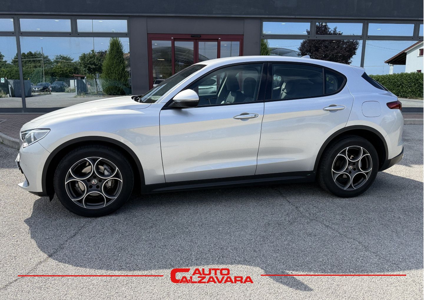 Alfa Romeo Stelvio 2.2 Turbodiesel 160 CV AT8 RWD Business / ARGENTO / FW519DC