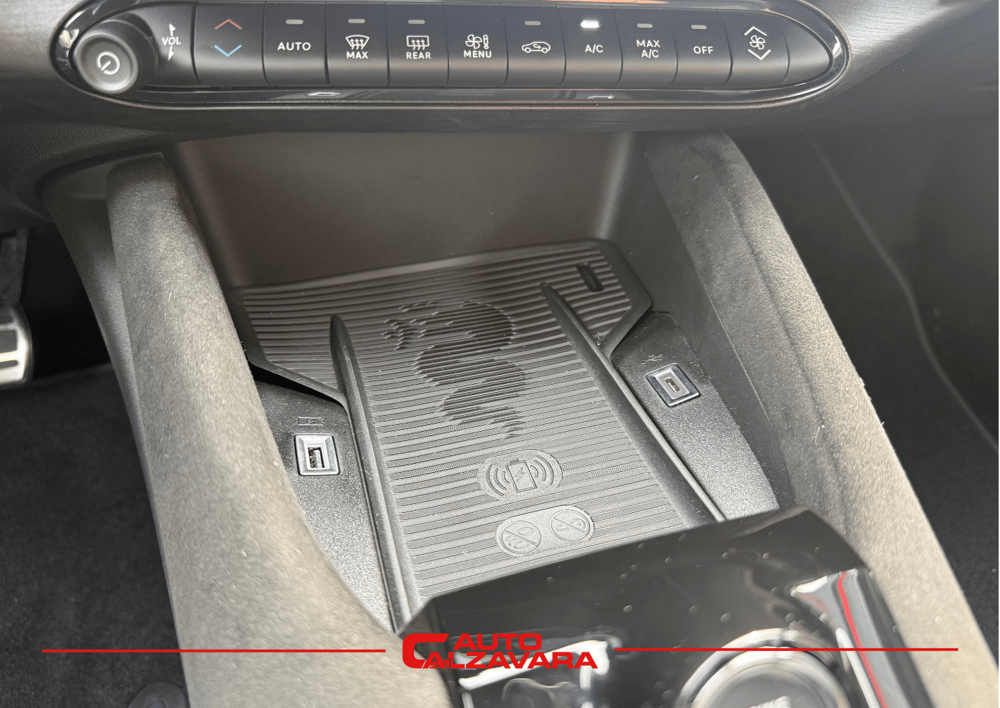 Alfa Romeo Junior 1.2 145 CV Hybrid eDCT6 Q4 Intensa / HA775ZZ