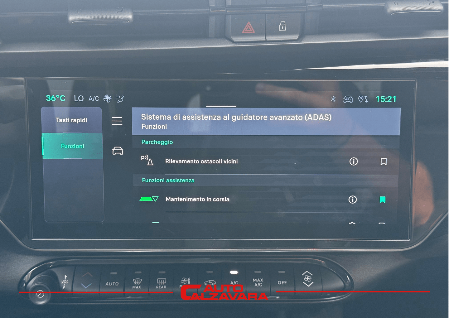 Alfa Romeo Junior 1.2 145 CV Hybrid eDCT6 Q4 Intensa / HA775ZZ