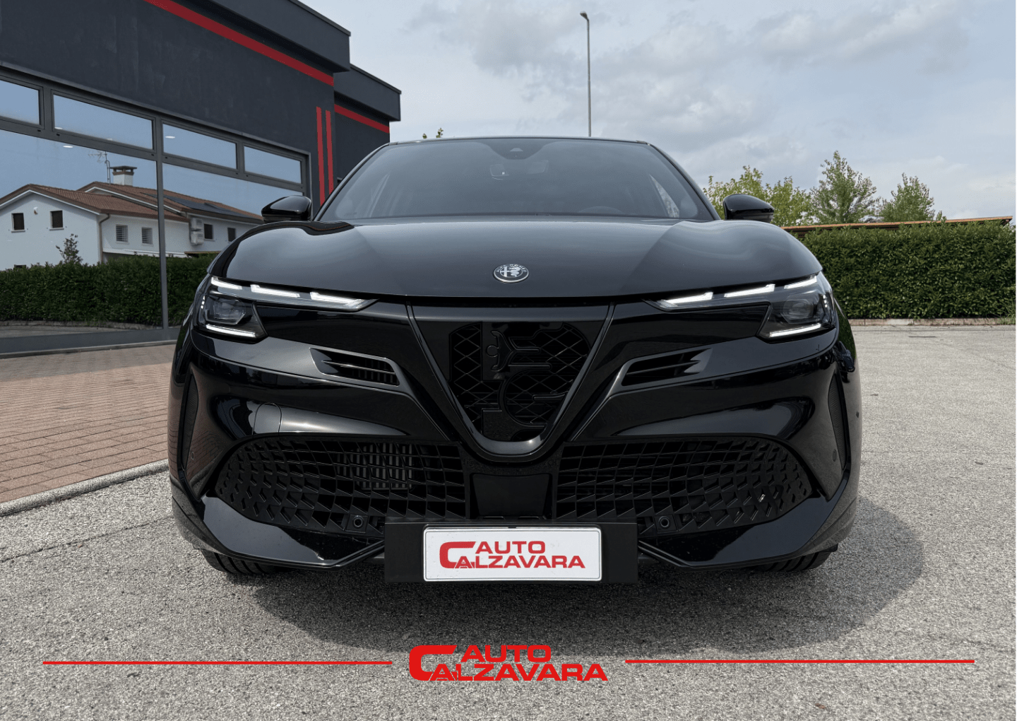 Alfa Romeo Junior 1.2 145 CV Hybrid eDCT6 Q4 Intensa / HA775ZZ