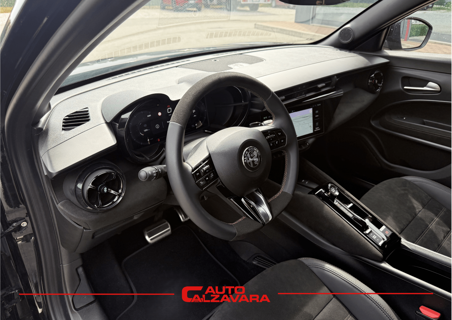 Alfa Romeo Junior 1.2 145 CV Hybrid eDCT6 Q4 Intensa / HA775ZZ