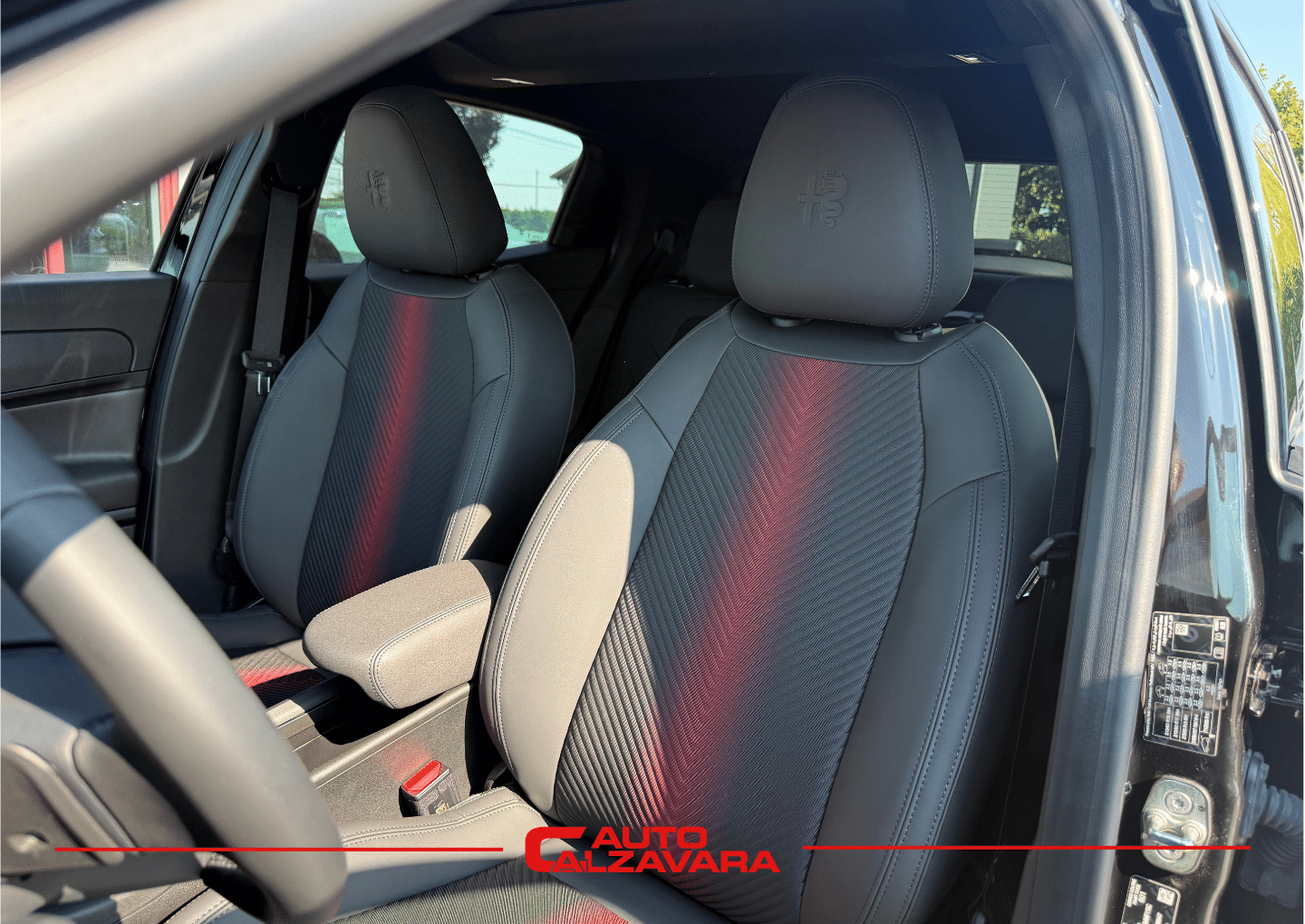 Alfa Romeo Junior 1.2 145 CV Hybrid eDCT6 Speciale / RJA58575