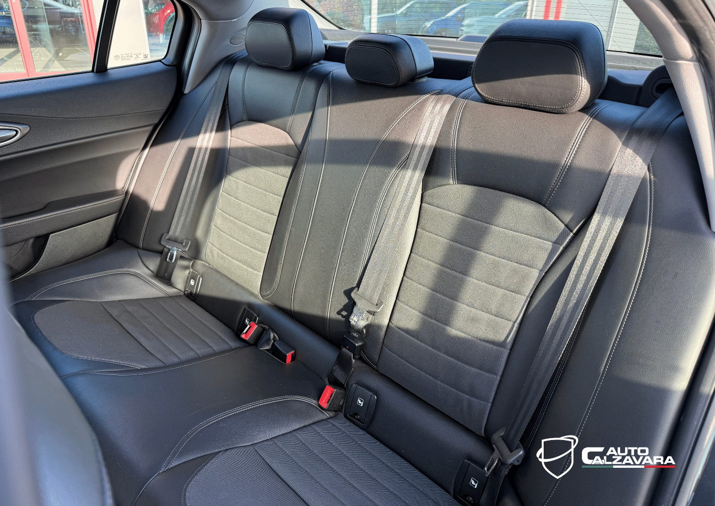 Alfa Romeo Giulia 2.2 Turbodiesel 150 CV AT8 Super / FR789MF