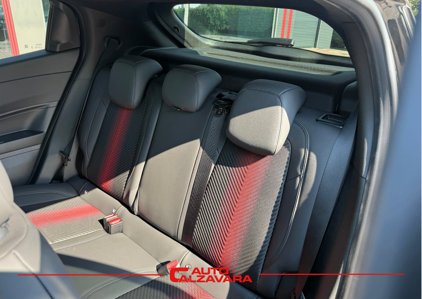 Alfa Romeo Junior 1.2 145 CV Hybrid eDCT6 Speciale / RJA58575