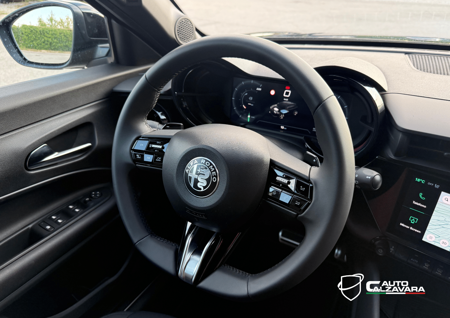 Alfa Romeo Junior 1.2 145 CV Hybrid eDCT6 Ti / HE158VZ