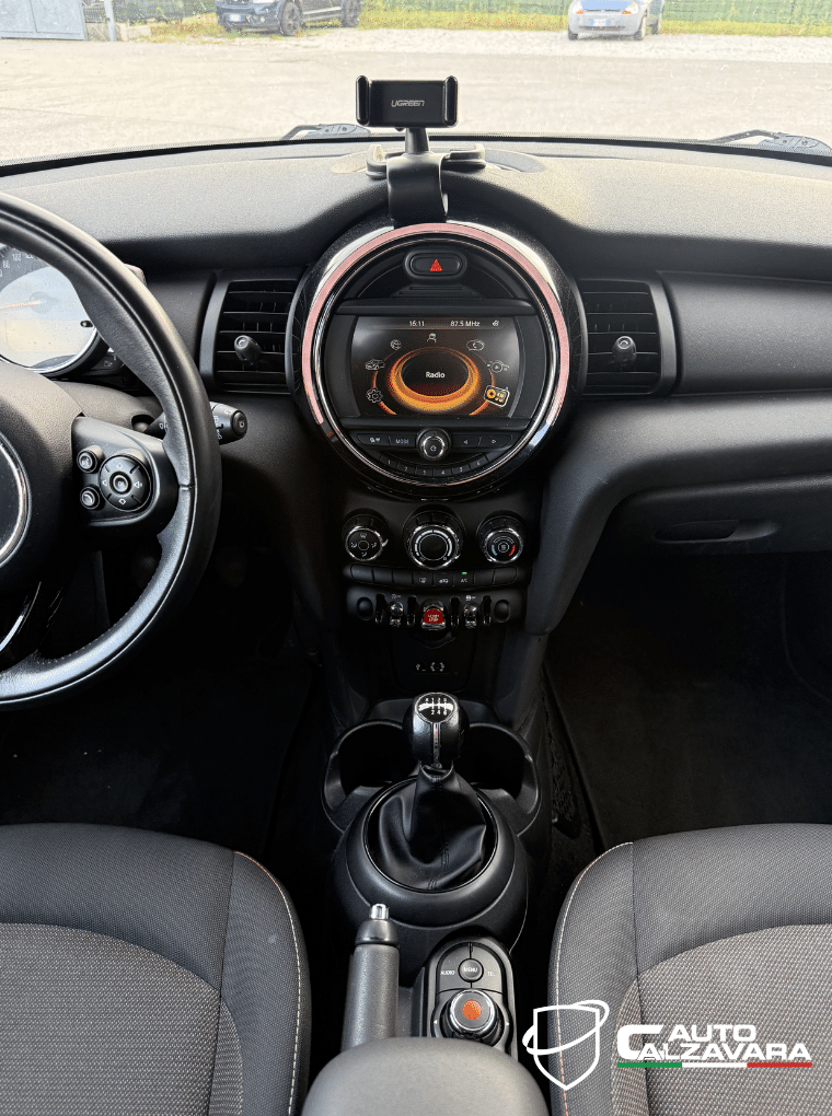 Mini 4&ordf; serie (F56) 1.2 One / FM932KJ