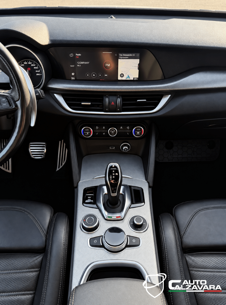 Alfa Romeo Stelvio 2.2 Turbodiesel 210 CV AT8 Q4 Veloce / GB671BN
