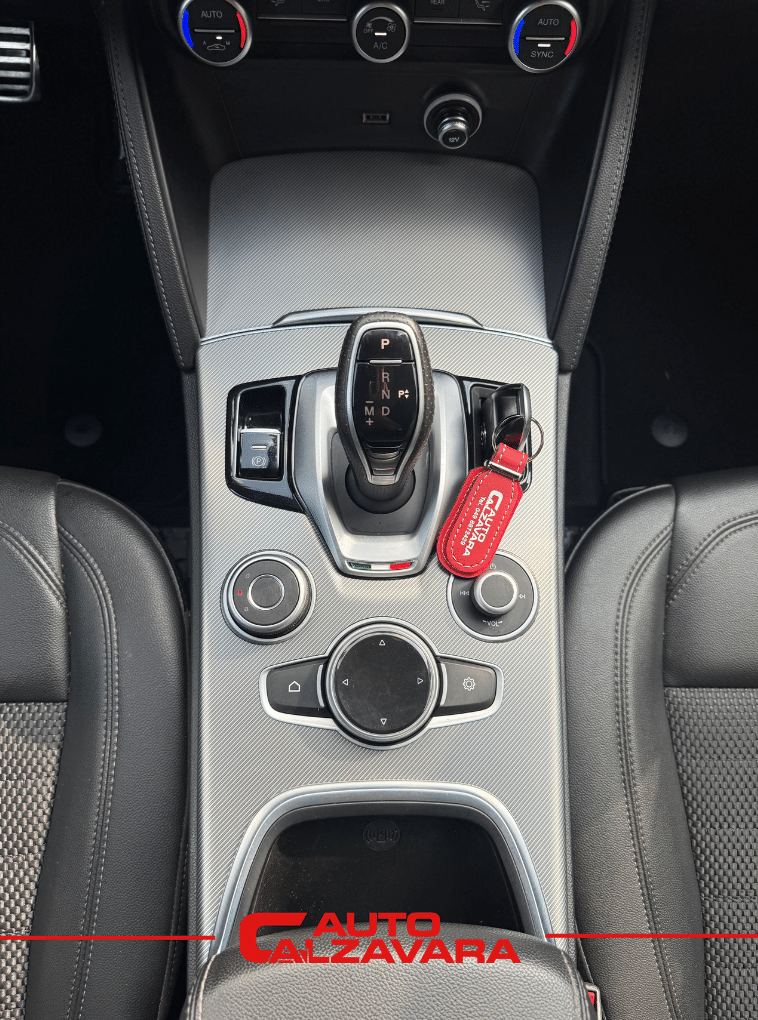 Alfa Romeo Stelvio 2.2 Turbodiesel 160 CV AT8 RWD Sprint / GM759ZR