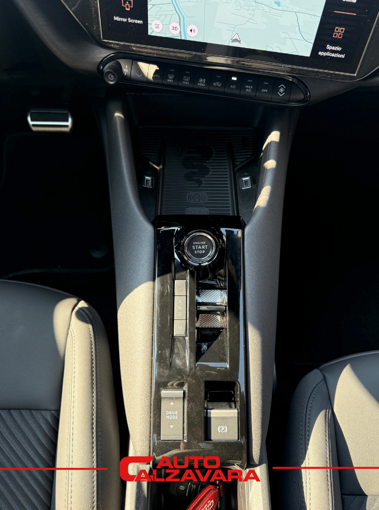 Alfa Romeo Junior 1.2 145 CV Hybrid eDCT6 Speciale / RJA58575