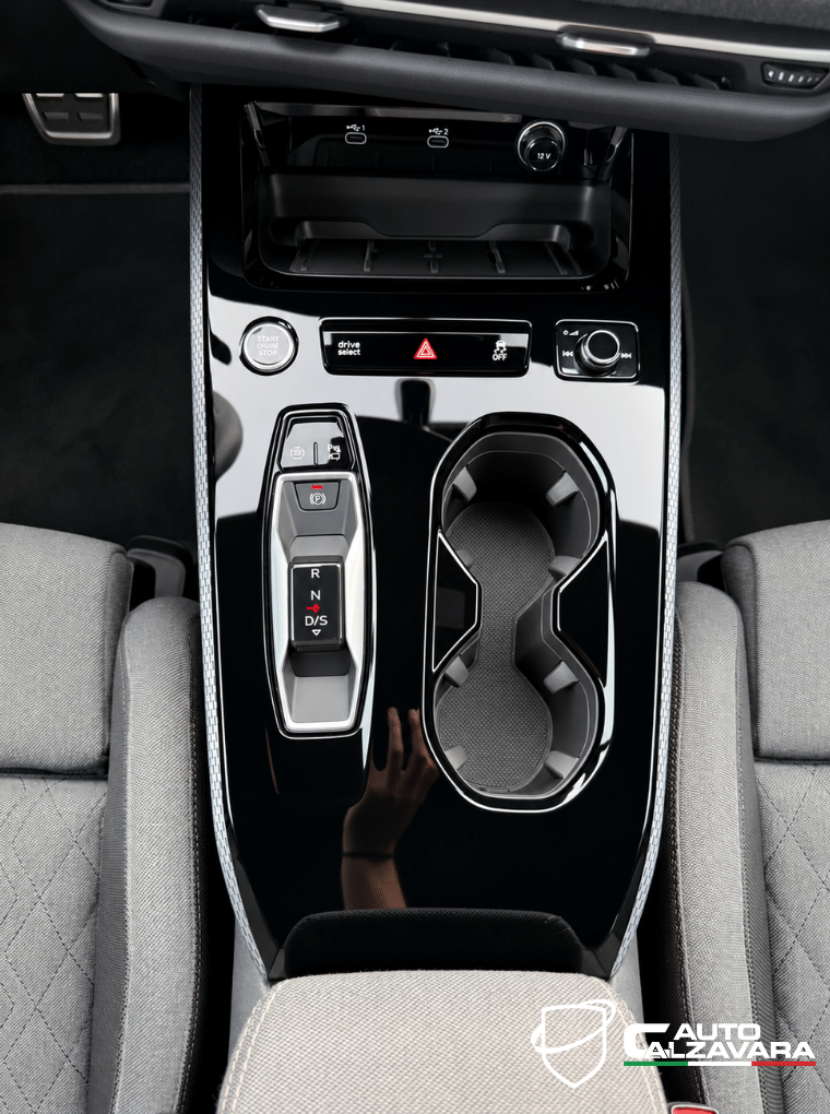 Audi A5 Avant TDI 150 kW mHEV+ S tronic S Line edit / GZ797TP