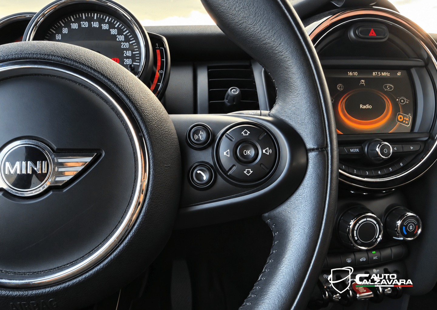 Mini 4&ordf; serie (F56) 1.2 One / FM932KJ