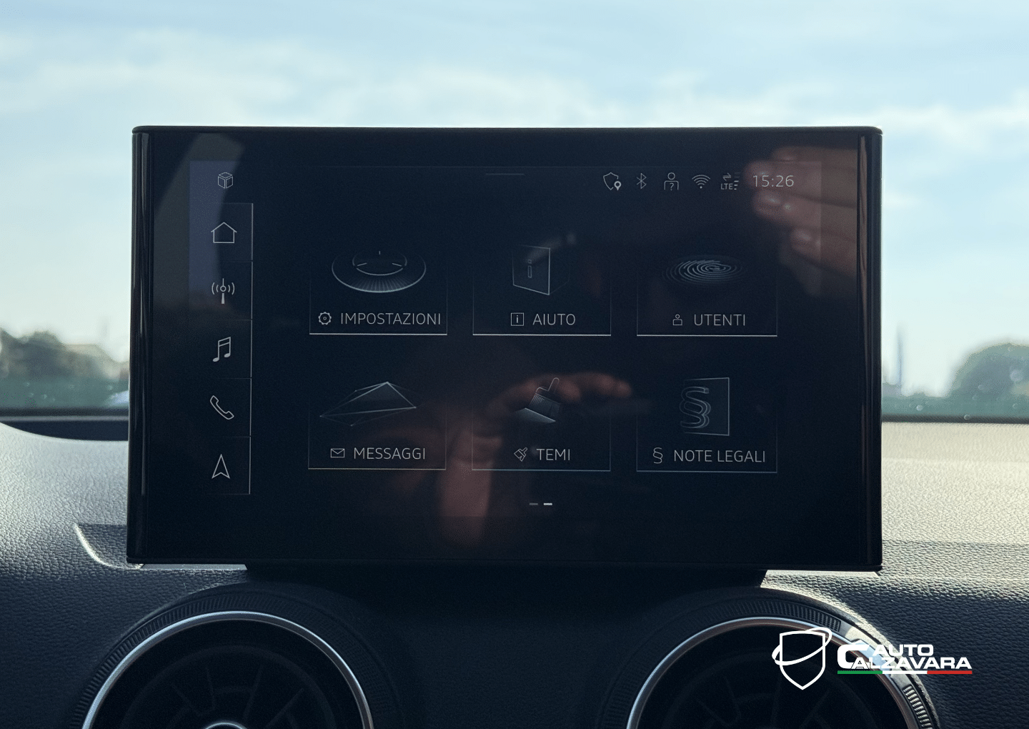 Audi Q2 30 TFSI Business / SA015092