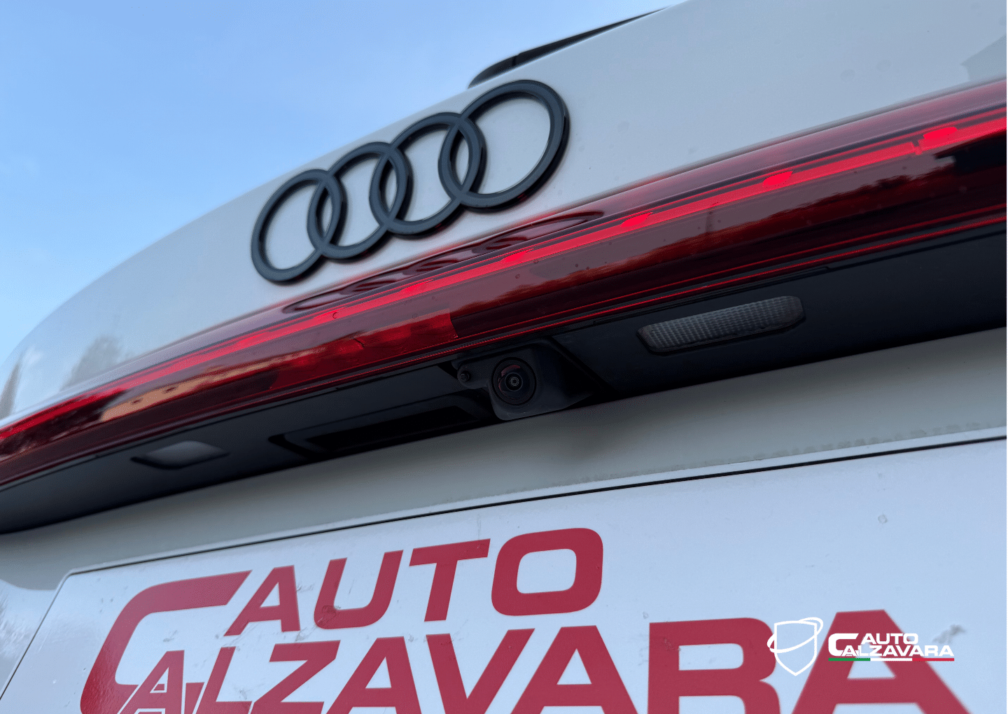Audi A5 Avant TDI 150 kW mHEV+ S tronic quattro S Line edition / SN016394