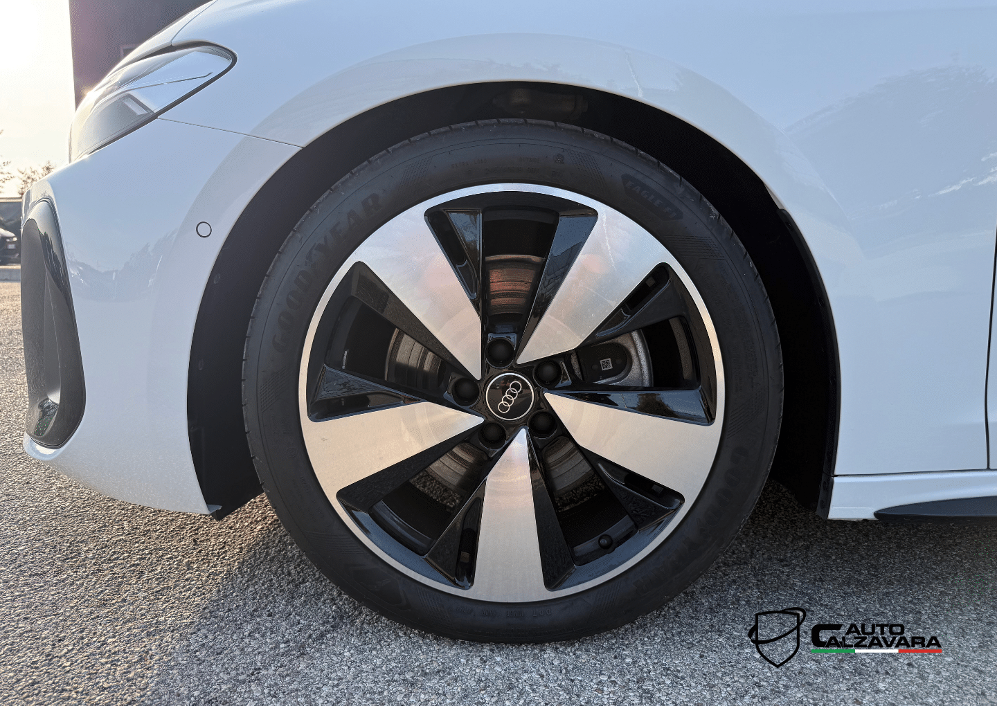 Audi A5 Avant TDI 150 kW mHEV+ S tronic quattro S Line edition / SN016394