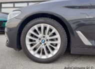 BMW 520 Serie 5 Touring Luxury / GRIGIO / FR288BC
