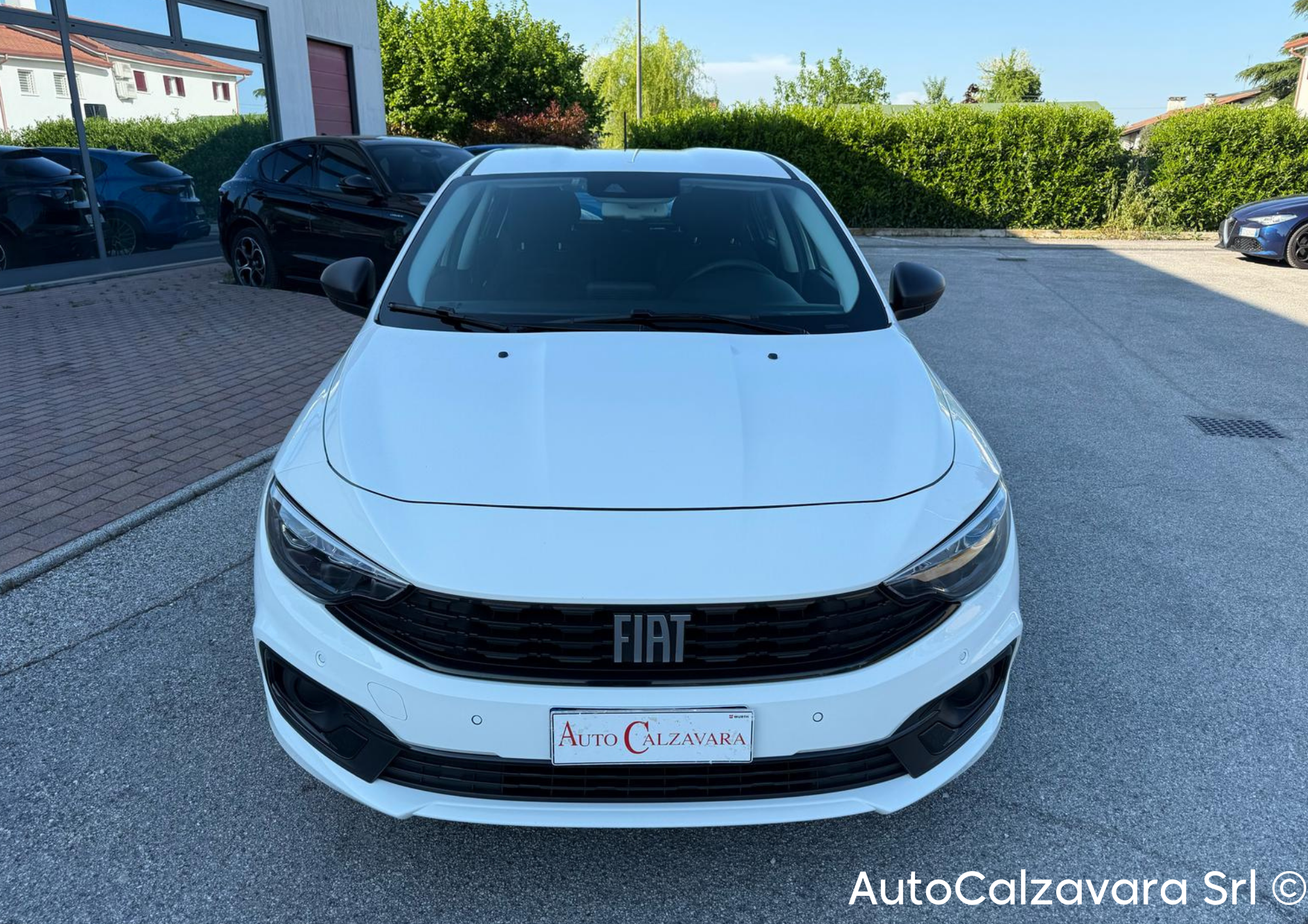 Fiat Tipo 1.6 Mjt S&S 5 porte / BIANCO GELATO / GN070NV