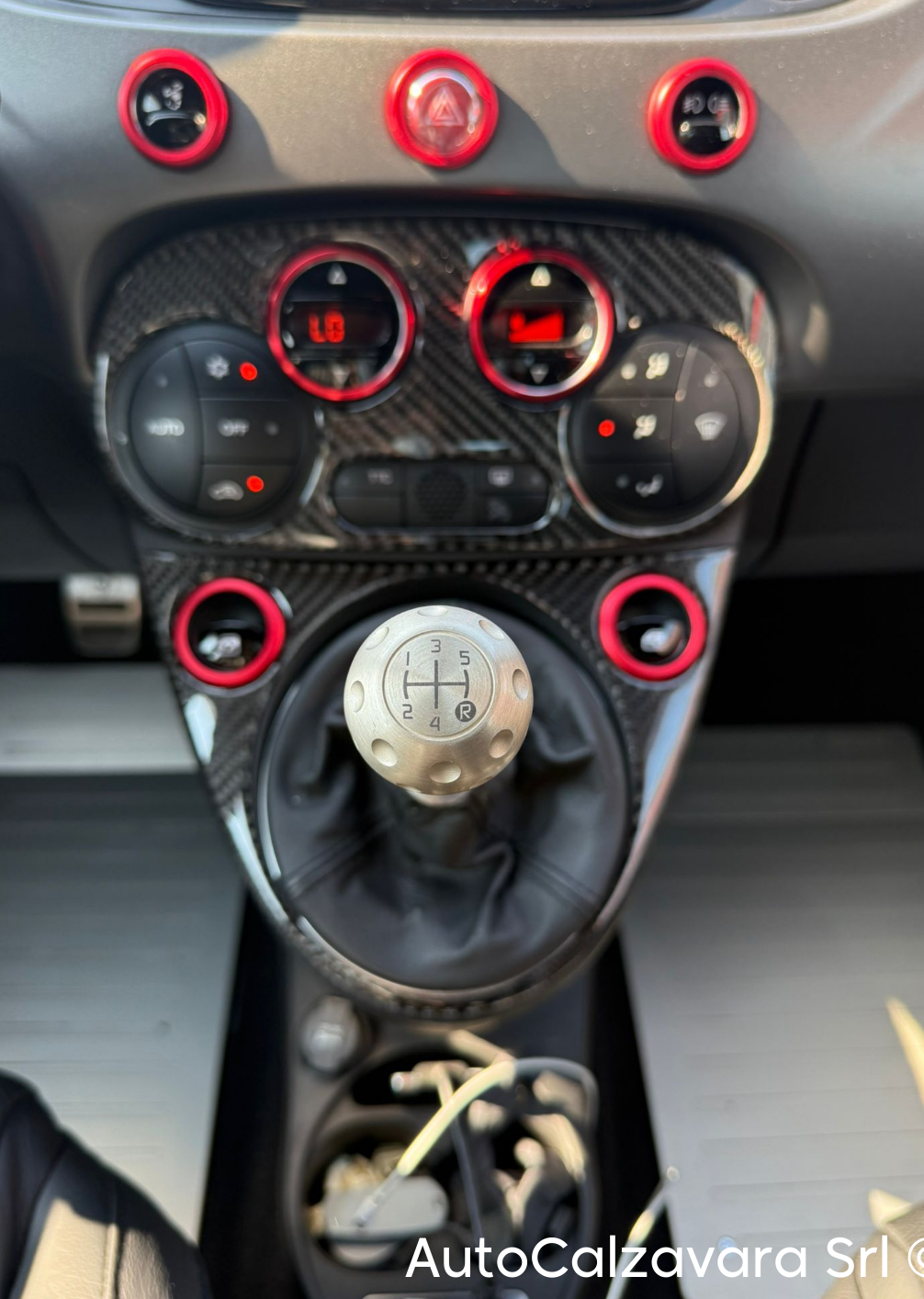 500 Abarth 595 1.4 Turbo T-Jet 165 CV Turismo / GRIGIO POMPEI METALIZZATO / GK425MV