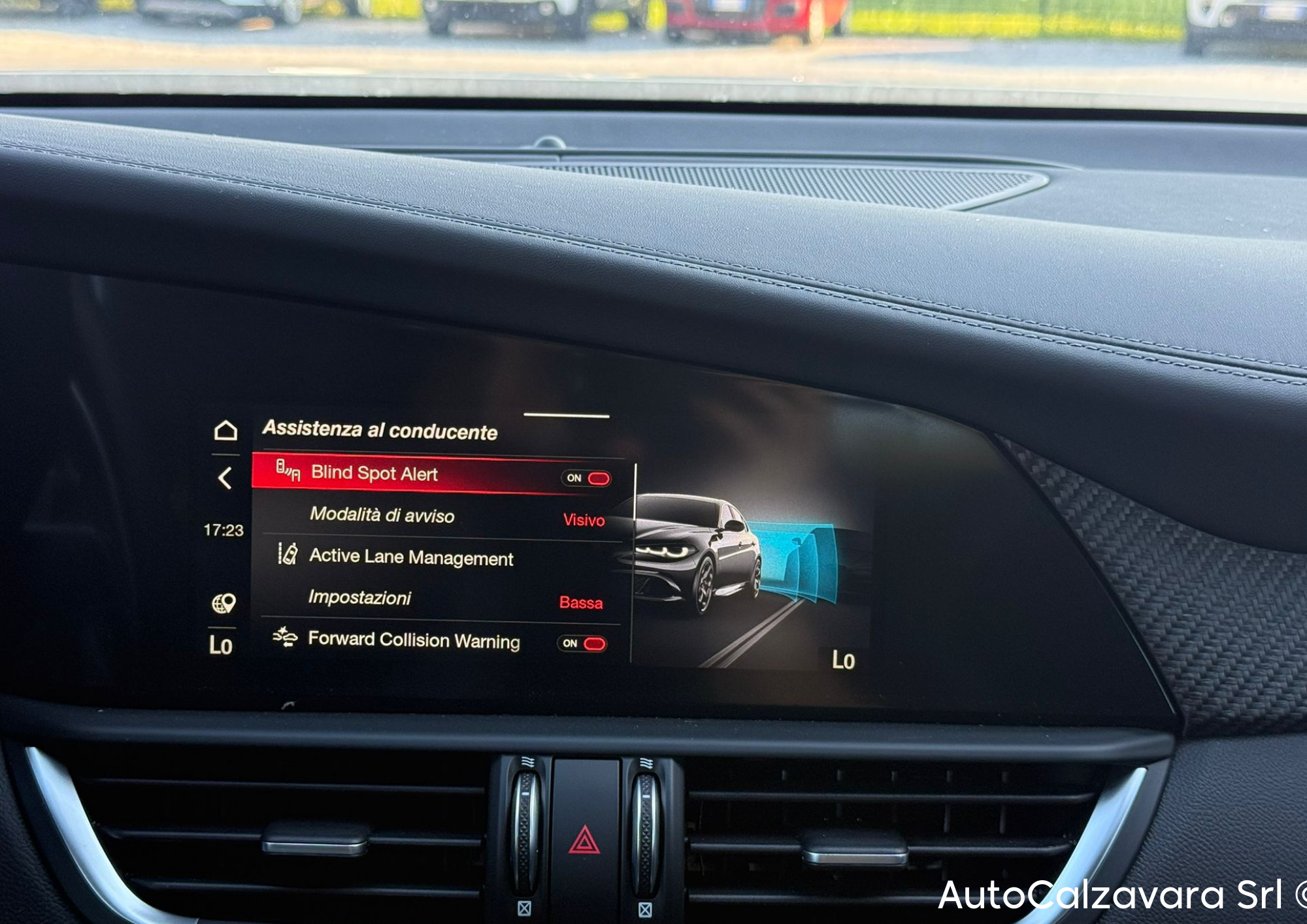 Alfa Romeo Giulia 2.9 V6 Bi-Turbo AT8 Quadrifoglio / NERO VULCANO / R7690282